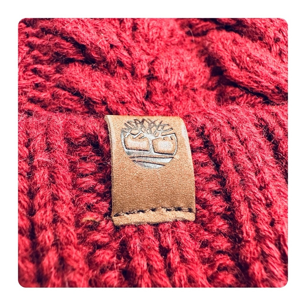★ Timberland Winter Woods Cable Beanie with Pom Pom - Burgundy ★ - Picture 13 of 17